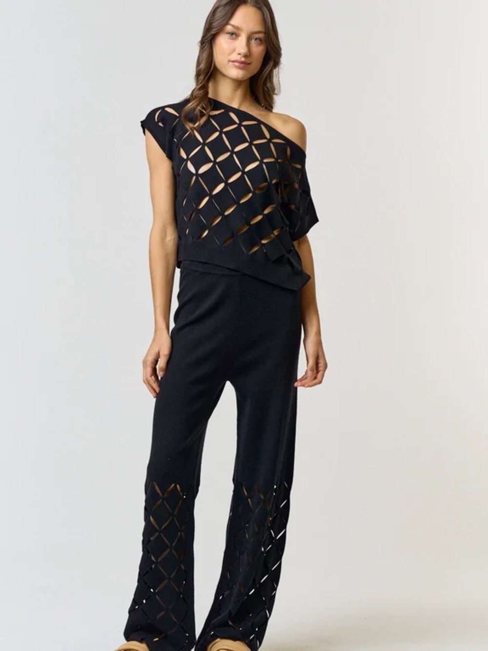 NWOT Lalavon Cut Out Detail Knit Set